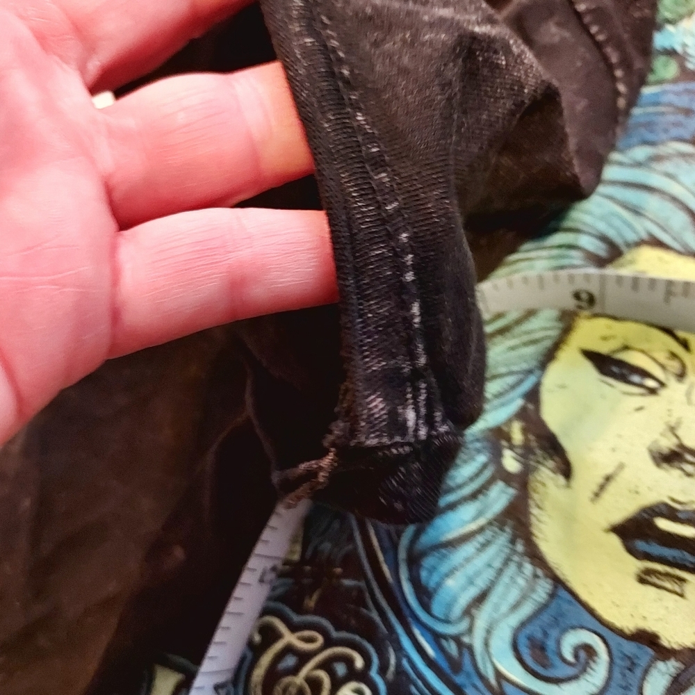 Disney's The Haunted Mansion Ghosts Black Mineral wash t-shirt Small Spooky - Picture 5 of 9